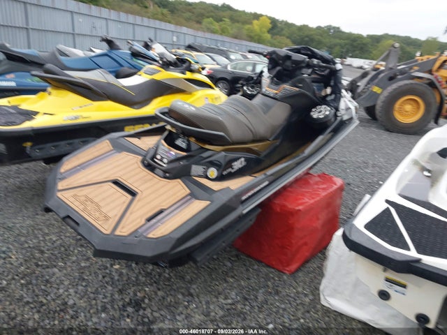 Kawasaki Ultra 310 2023 KAW70064G223 Image 4
