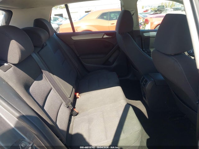 Volkswagen Golf 2.5l 2014 WVWDB7AJ3EW000977 Image 8