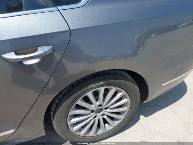 Продажа на аукционе авто 2017 Volkswagen Passat 1.8t Se, vin: 1VWBT7A34HC050179, номер лота: 46018756