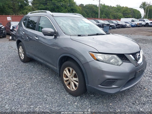 46018807 :رقم المزاد ، 5N1AT2MV4FC877316 vin ، 2015 Nissan Rogue Sv مزاد بيع