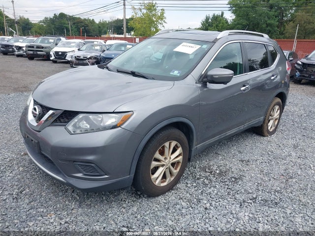 46018807 :رقم المزاد ، 5N1AT2MV4FC877316 vin ، 2015 Nissan Rogue Sv مزاد بيع