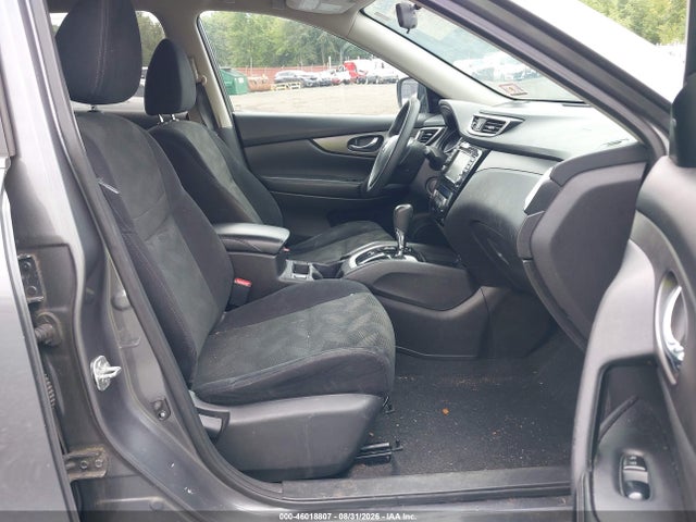 46018807 :رقم المزاد ، 5N1AT2MV4FC877316 vin ، 2015 Nissan Rogue Sv مزاد بيع