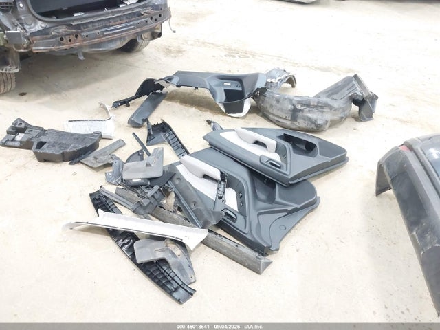 2017 Subaru Forester 2.5i Premium მანქანა იყიდება აუქციონზე, vin: JF2SJAGC9HH517551, აუქციონის ნომერი: 46018841
