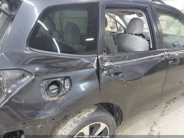 2017 Subaru Forester 2.5i Premium მანქანა იყიდება აუქციონზე, vin: JF2SJAGC9HH517551, აუქციონის ნომერი: 46018841