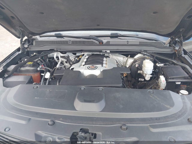 46018895 :رقم المزاد ، 1GYS3BKJ2FR211345 vin ، 2015 Cadillac Escalade Luxury مزاد بيع