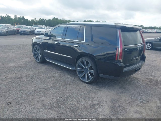 46018895 :رقم المزاد ، 1GYS3BKJ2FR211345 vin ، 2015 Cadillac Escalade Luxury مزاد بيع