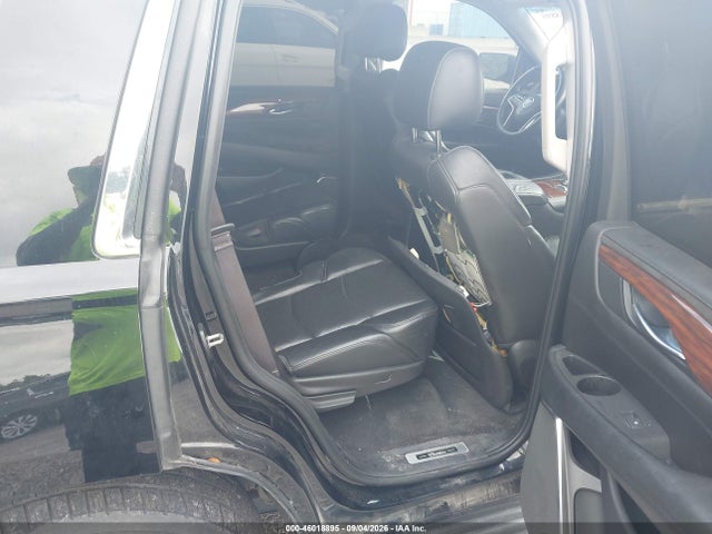 46018895 :رقم المزاد ، 1GYS3BKJ2FR211345 vin ، 2015 Cadillac Escalade Luxury مزاد بيع