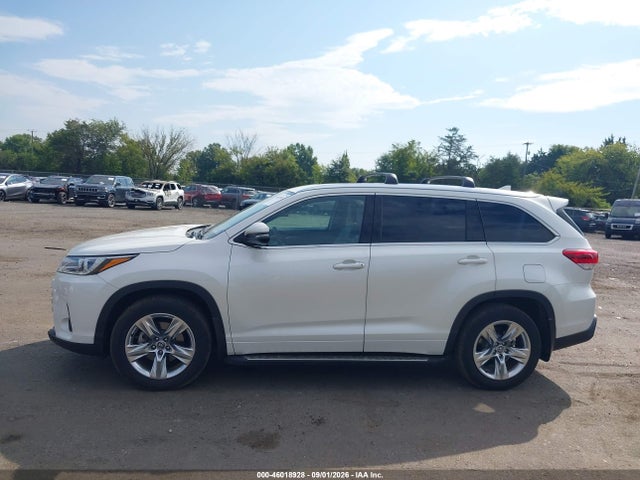 46018928 :رقم المزاد ، 5TDDZRFH7JS894604 vin ، 2018 Toyota Highlander Limited مزاد بيع