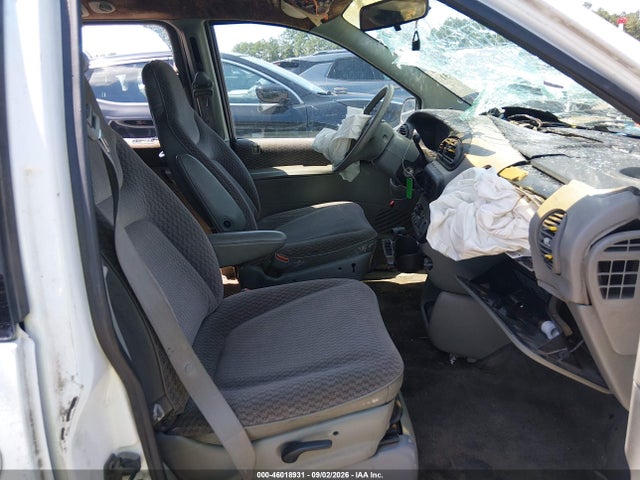 46018931 :رقم المزاد ، 2B4GP44G2XR233304 vin ، 1999 Dodge Grand Caravan Se مزاد بيع