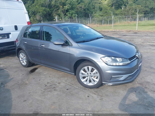 46018944 :رقم المزاد ، 3VWG57AU7MM001009 vin ، 2021 Volkswagen Golf 1.4t Tsi مزاد بيع
