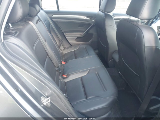 46018944 :رقم المزاد ، 3VWG57AU7MM001009 vin ، 2021 Volkswagen Golf 1.4t Tsi مزاد بيع