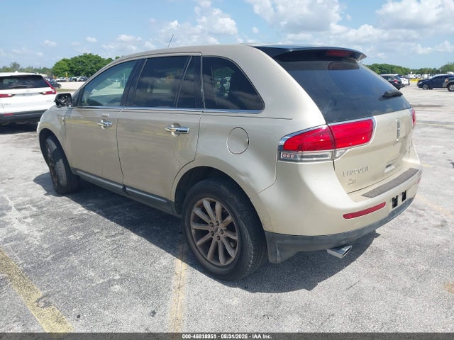 46018951 :رقم المزاد ، 2LMDJ8JK9BBJ32379 vin ، 2011 Lincoln Mkx مزاد بيع