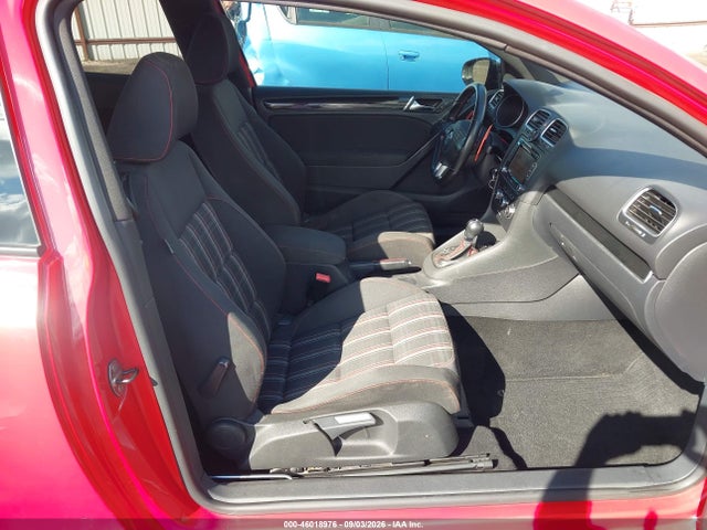 46018976 :رقم المزاد ، WVWFD7AJXAW238418 vin ، 2010 Volkswagen Gti 2-door مزاد بيع