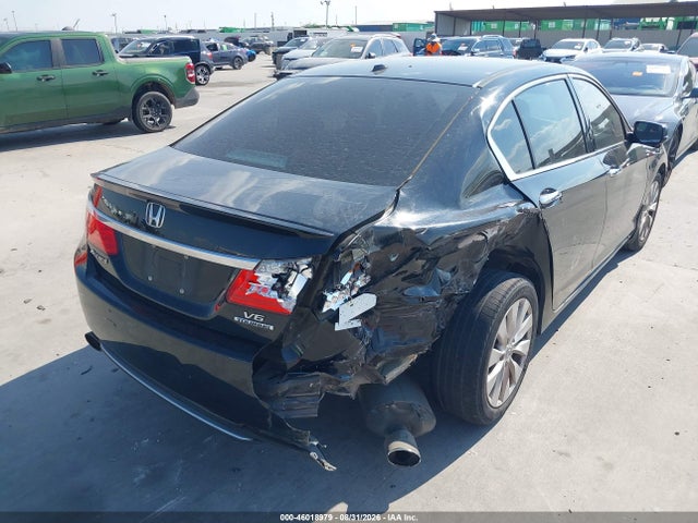 Продажа на аукционе авто 2013 Honda Accord Touring, vin: 1HGCR3F93DA015832, номер лота: 46018979