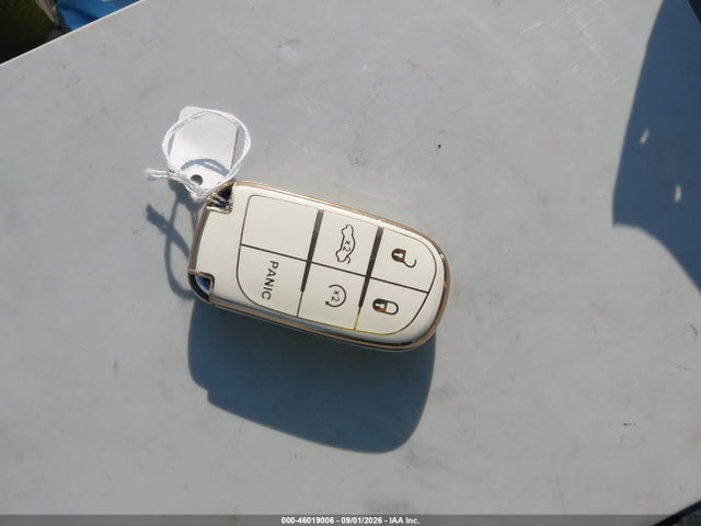 46019006 :رقم المزاد ، ZACCJBBBXHPF25710 vin ، 2017 Jeep Renegade Latitude 4x4 مزاد بيع
