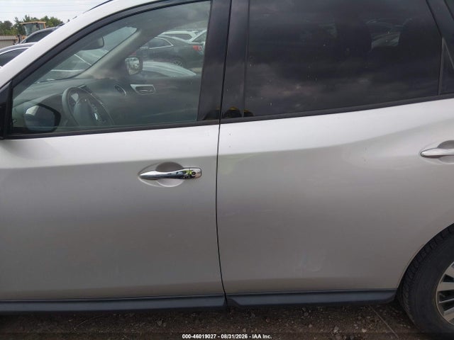 46019027 :رقم المزاد ، 5N1DR2MN1HC662216 vin ، 2017 Nissan Pathfinder Sv مزاد بيع