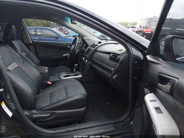 46019048 :رقم المزاد ، 4T1BF1FK0EU404966 vin ، 2014 Toyota Camry Se مزاد بيع