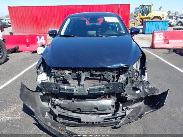 46019054 :رقم المزاد ، 3MYDLBYV1JY310123 vin ، 2018 Toyota Yaris Ia مزاد بيع