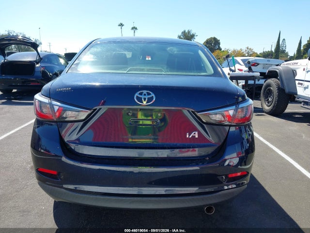 46019054 :رقم المزاد ، 3MYDLBYV1JY310123 vin ، 2018 Toyota Yaris Ia مزاد بيع