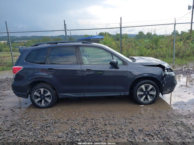 46019078 :رقم المزاد ، JF2SJADC3HH429843 vin ، 2017 Subaru Forester 2.5i Premium مزاد بيع