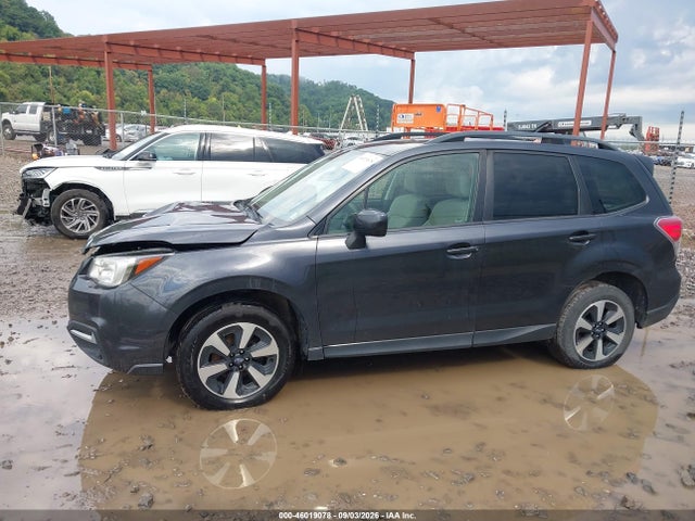 46019078 :رقم المزاد ، JF2SJADC3HH429843 vin ، 2017 Subaru Forester 2.5i Premium مزاد بيع