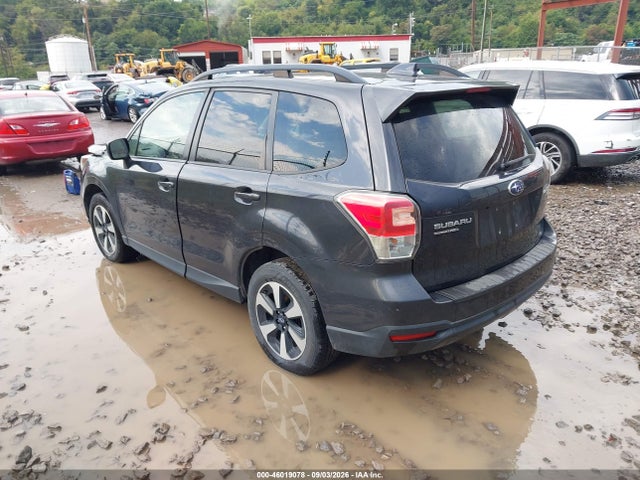 46019078 :رقم المزاد ، JF2SJADC3HH429843 vin ، 2017 Subaru Forester 2.5i Premium مزاد بيع