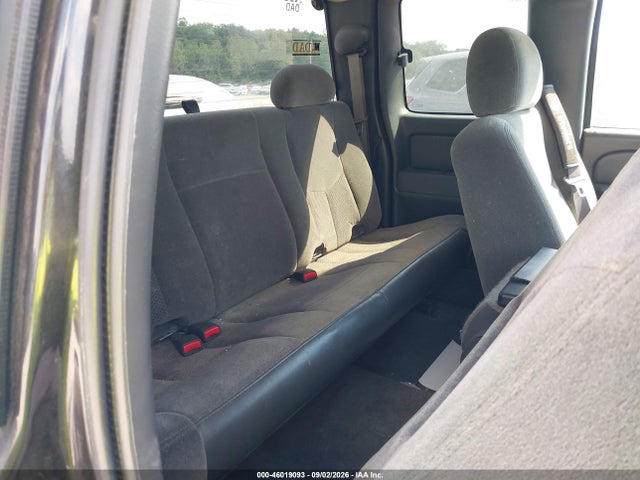 Продаж на аукціоні авто 2005 Chevrolet Silverado 1500 Z71, vin: 1GCEK19B95E229099, номер лоту: 46019093