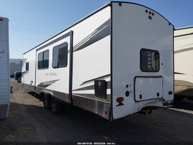 46019136 :رقم المزاد ، 4YDT29023MM916941 vin ، 2021 Dutchman Astoria 29 مزاد بيع