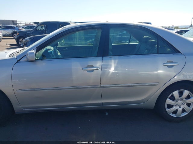 2006 Toyota Camry Xle V6 მანქანა იყიდება აუქციონზე, vin: 4T1BF30K46U115904, აუქციონის ნომერი: 46019184