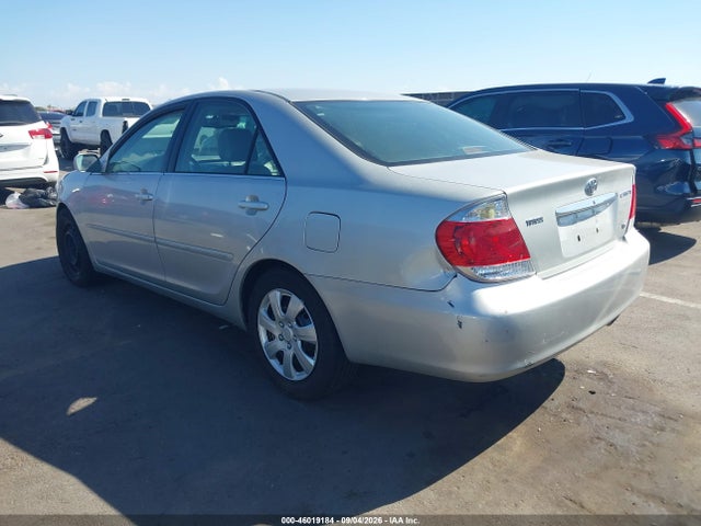 2006 Toyota Camry Xle V6 მანქანა იყიდება აუქციონზე, vin: 4T1BF30K46U115904, აუქციონის ნომერი: 46019184