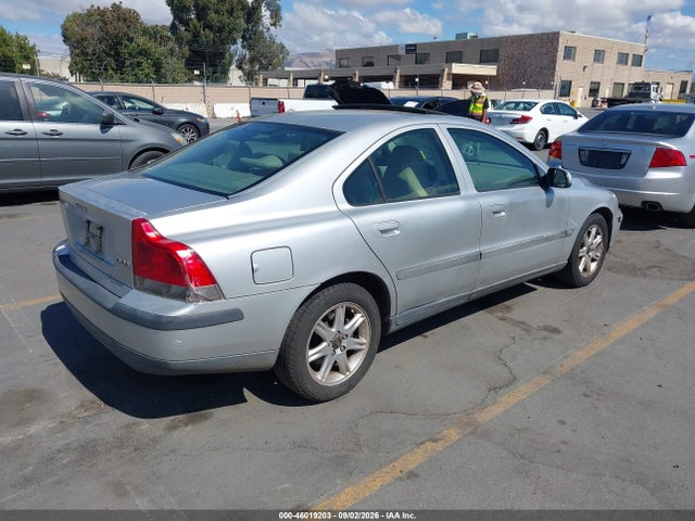 2002 Volvo S60 2.4 მანქანა იყიდება აუქციონზე, vin: YV1RS61R822144804, აუქციონის ნომერი: 46019203