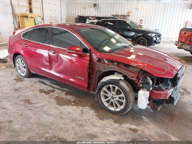 46019302 :رقم المزاد ، 3FA6P0MU5KR195752 vin ، 2019 Ford Fusion Hybrid Sel مزاد بيع