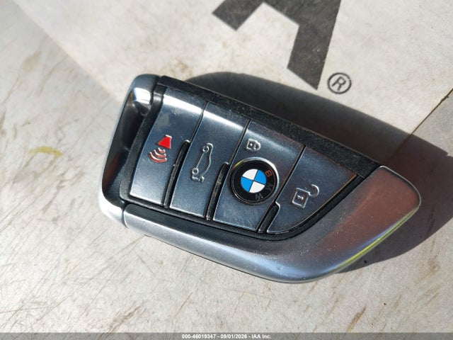 46019347 :رقم المزاد ، WBA7F2C5XGG418841 vin ، 2016 Bmw 750i Xdrive مزاد بيع