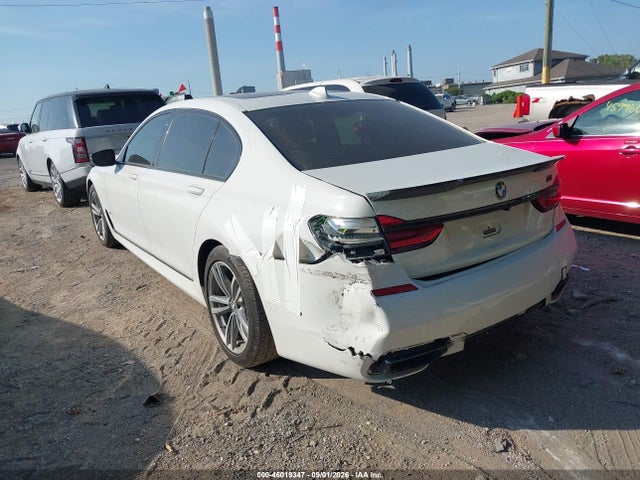 46019347 :رقم المزاد ، WBA7F2C5XGG418841 vin ، 2016 Bmw 750i Xdrive مزاد بيع