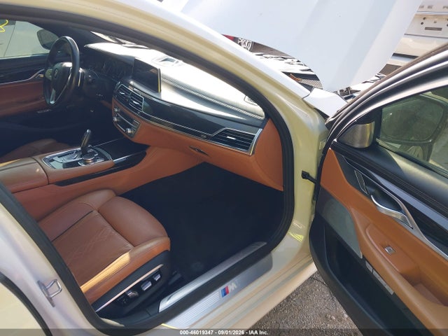 46019347 :رقم المزاد ، WBA7F2C5XGG418841 vin ، 2016 Bmw 750i Xdrive مزاد بيع