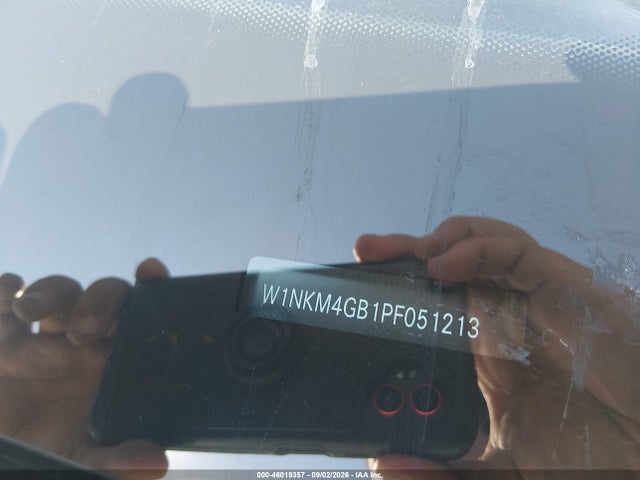 46019357 :رقم المزاد ، W1NKM4GB1PF051213 vin ، 2023 Mercedes-benz Glc 300 Suv مزاد بيع