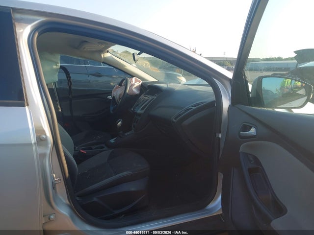 Продаж на аукціоні авто 2014 Ford Focus Se, vin: 1FADP3K24EL272155, номер лоту: 46019371