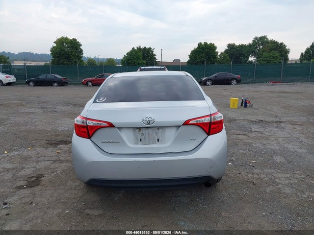 Toyota COROLLA LE 2015 2T1BURHE4FC276570 Image 16