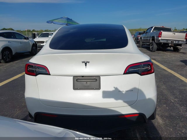 46019416 :رقم المزاد ، 7SAYGAEE3RF103813 vin ، 2024 Tesla Model Y Long Range Dual Motor All-wheel Drive مزاد بيع