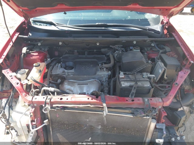 46019469 :رقم المزاد ، 2T3ZFREV9FW168383 vin ، 2015 Toyota Rav4 Le مزاد بيع