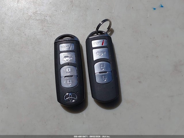 Продажа на аукционе авто 2018 Toyota Yaris Ia, vin: 3MYDLBYV3JY302735, номер лота: 46019471
