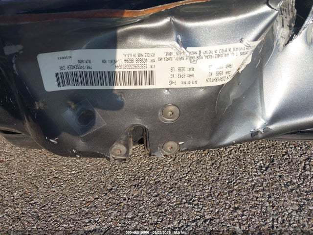 46019506 :رقم المزاد ، 1B3ES26C55D251644 vin ، 2005 Dodge Neon Se مزاد بيع