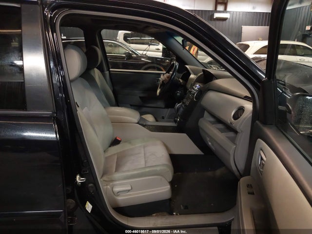 Продажа на аукционе авто 2015 Honda Pilot Se, vin: 5FNYF4H30FB064797, номер лота: 46019517