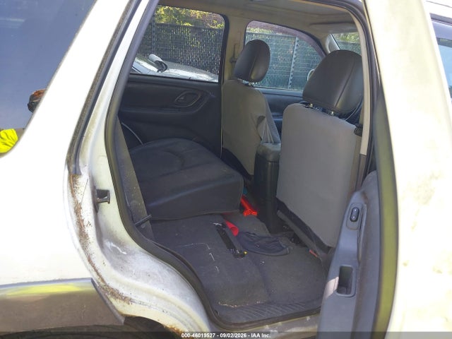 2005 Mazda Tribute S მანქანა იყიდება აუქციონზე, vin: 4F2CZ96185KM16526, აუქციონის ნომერი: 46019527