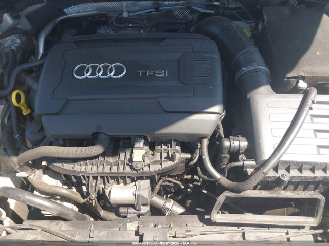 46019539 :رقم المزاد ، WAUACGFF6F1018583 vin ، 2015 Audi A3 1.8t Premium مزاد بيع