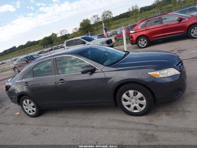 2010 Toyota Camry Le მანქანა იყიდება აუქციონზე, vin: 4T1BF3EKXAU006462, აუქციონის ნომერი: 46019554