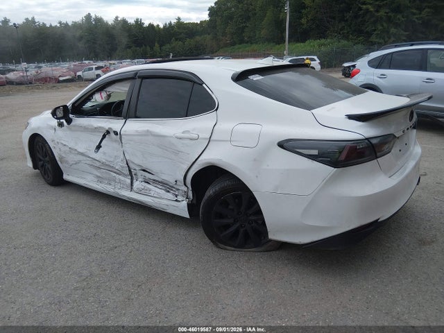 46019587 :رقم المزاد ، 4T1B11HK0KU799772 vin ، 2019 Toyota Camry Le مزاد بيع