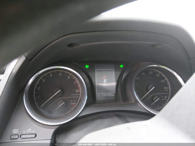 46019587 :رقم المزاد ، 4T1B11HK0KU799772 vin ، 2019 Toyota Camry Le مزاد بيع