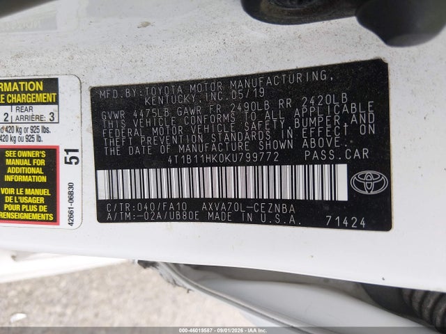 46019587 :رقم المزاد ، 4T1B11HK0KU799772 vin ، 2019 Toyota Camry Le مزاد بيع