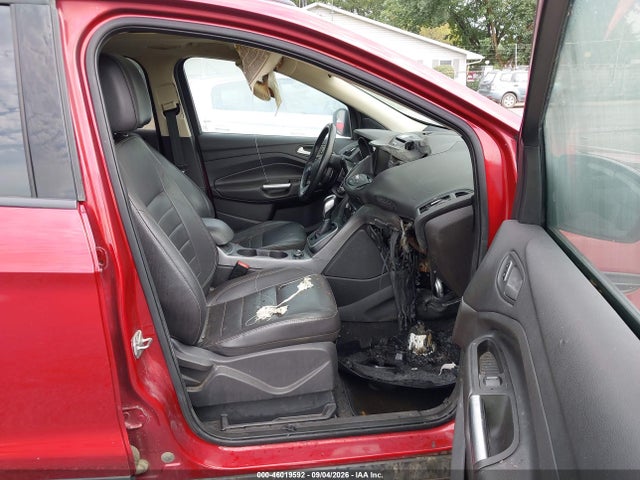 Продажа на аукционе авто 2014 Ford Escape Se, vin: 1FMCU9GX0EUB58388, номер лота: 46019592